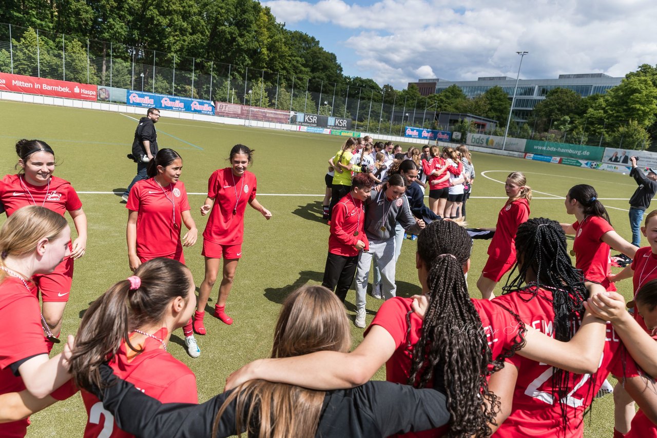 Bild 178 - wCJ Ballfreunde Pokal Finale  Altona 93 - Eimsbuetteler TV : Ergebnis: 0:2